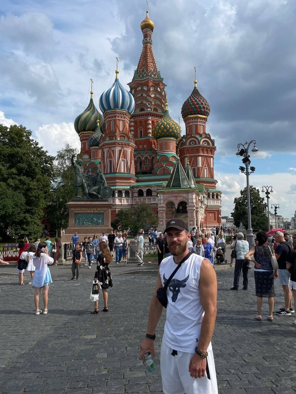 Артур на Красной площади в Москве